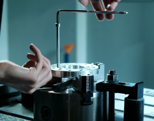 GST-201074 Spark plug assembly